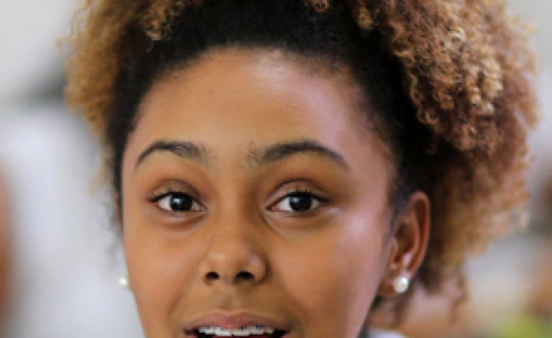 Suellen, a girl of the project Uere in Rio de Janeiro